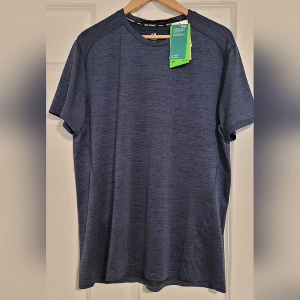 2 Mens H&M shirts size XL 2 for‎ $15!